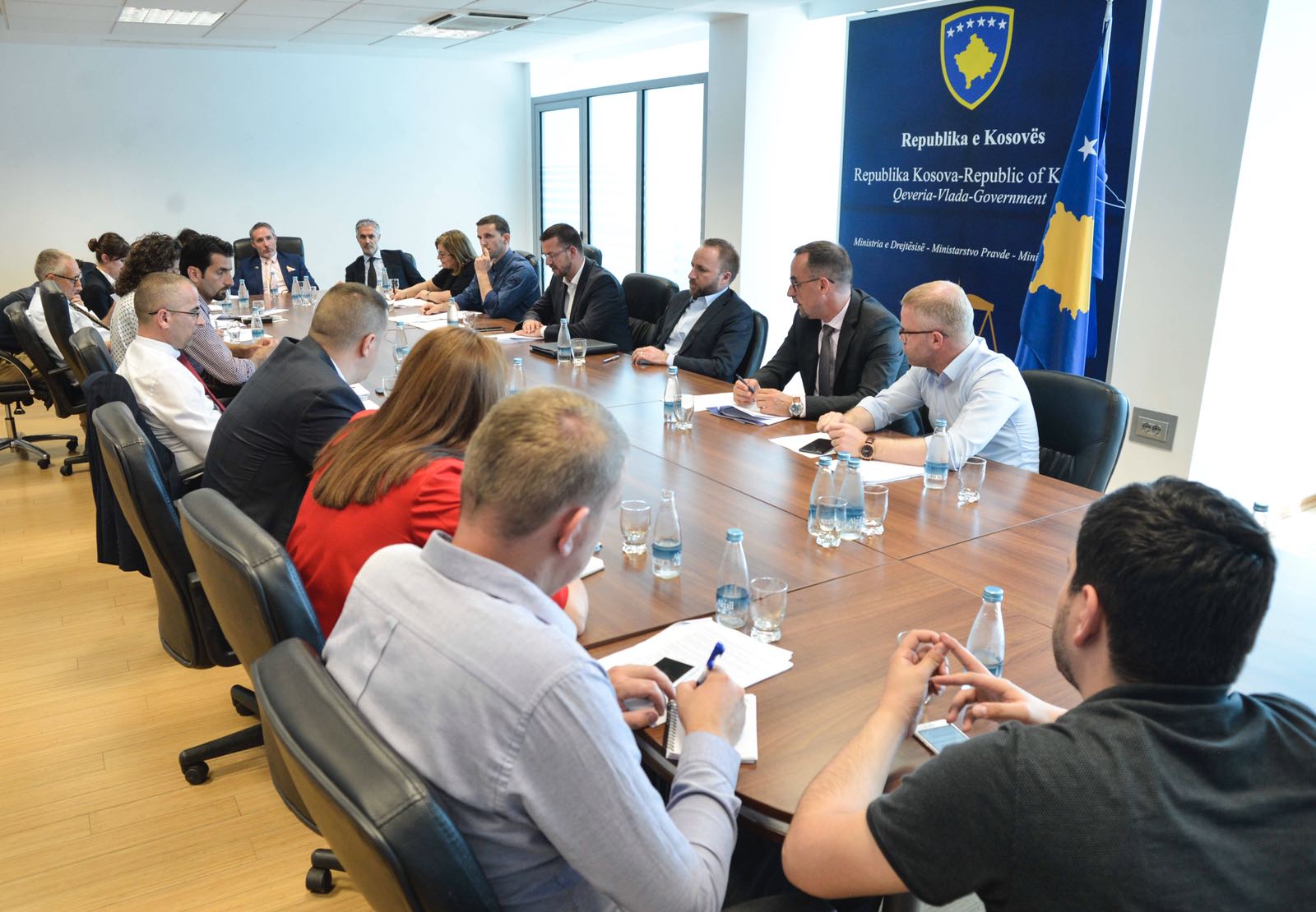 Tahiri thotë se propozimet e shoqërisë civile do të përfshihen në ligjin e ri për konfiskim të pasurisë 
