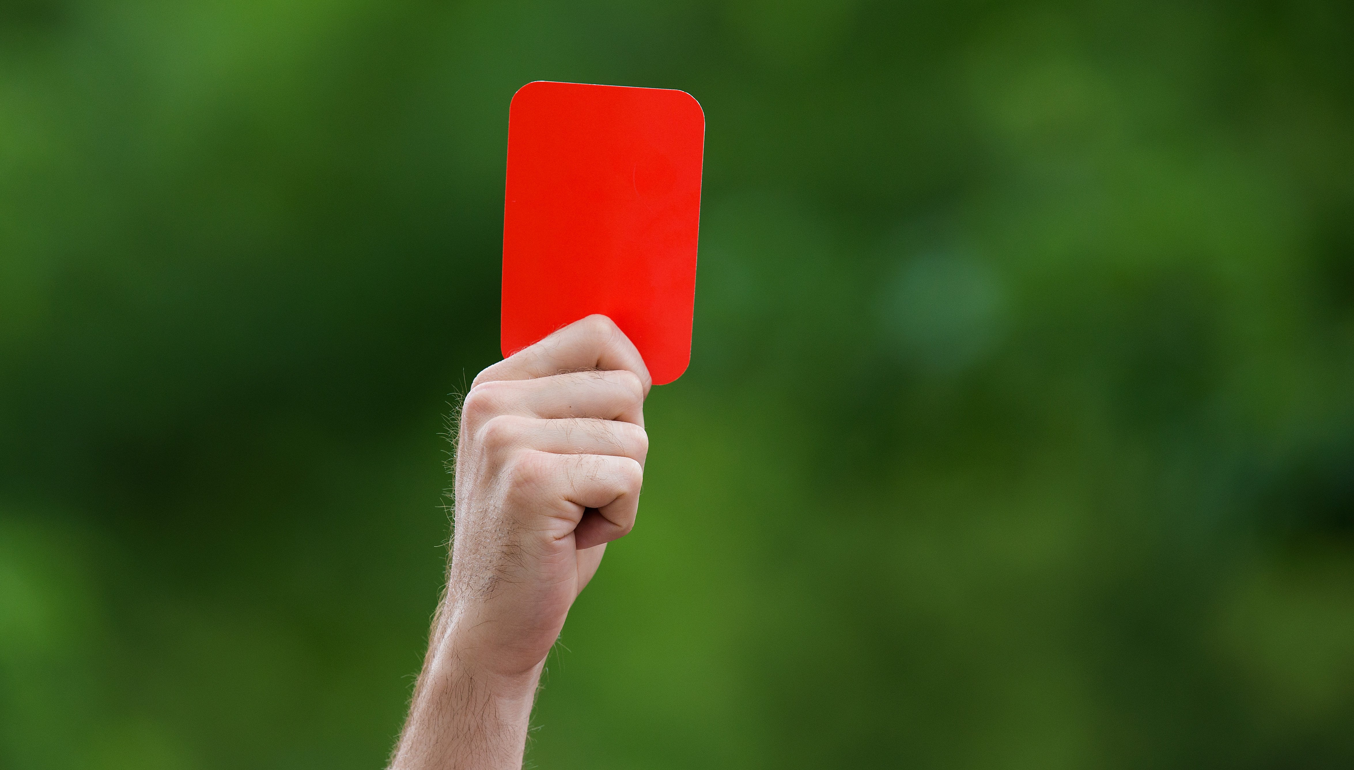 Nivel i lartë i referimit në sezonin që lamë pas në futboll