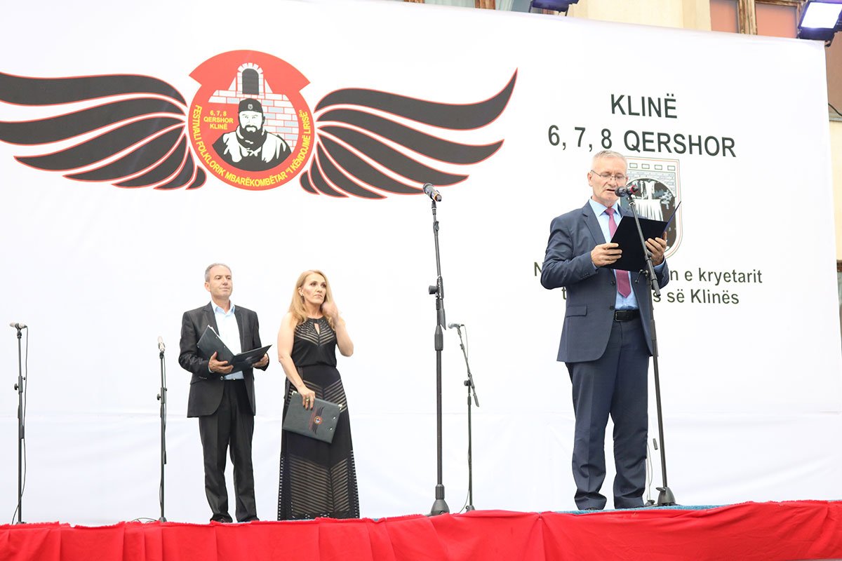 Nisi në Klinë Festivali “I Këndojmë Lirisë”, shpalosen këngë e valle kombëtare