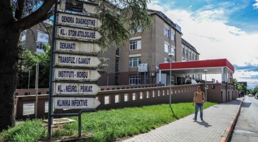 Urologu i ShSKUK-ut i shkruan ministrit të Shëndetësisë: “S’është ashtu si thoni...”