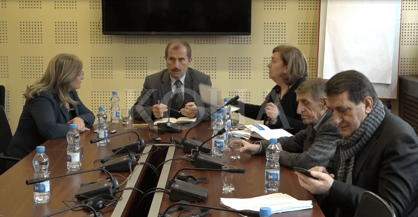 Pse mungoi në Komisionin për Arsim ministri Shyqiri Bytyqi