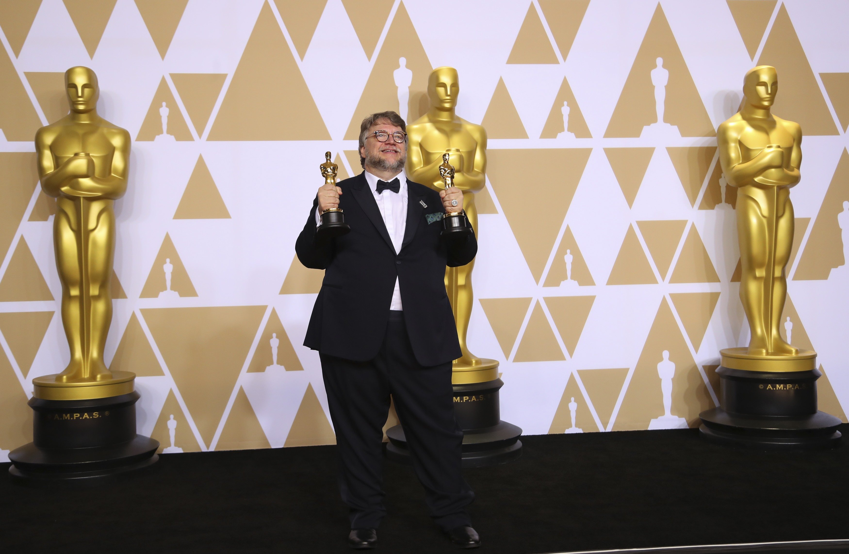 “The Shape of Water” fitoi çmimin Oscar si filmi më i mirë