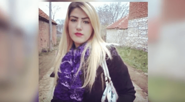 Në foto, Donjeta Pajazitaj