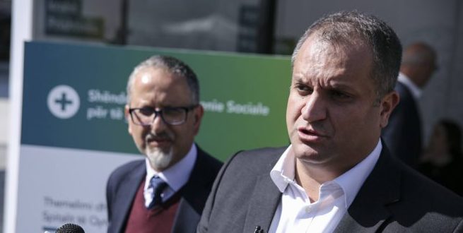 Drejtori Vitia pret koordinim me partinë për pozicionin e tij pas dorëheqjes së Ahmetit