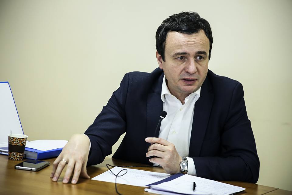 Kurti për dorëheqjet: Keqardhje, por në VV s’ka ndarje