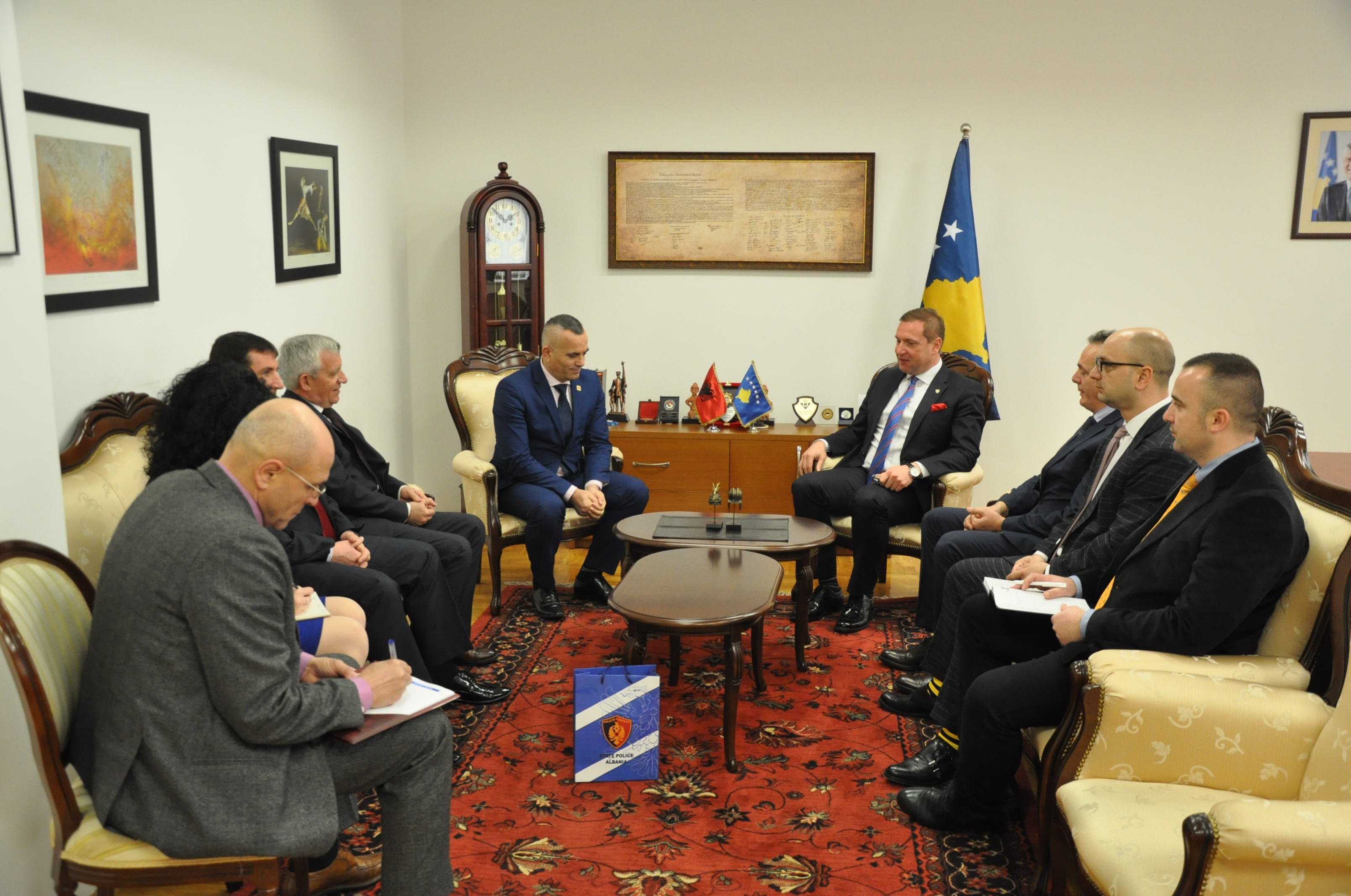 Bashkëpunimi policor Kosovë-Shqipëri rrit sigurinë në të dy anët