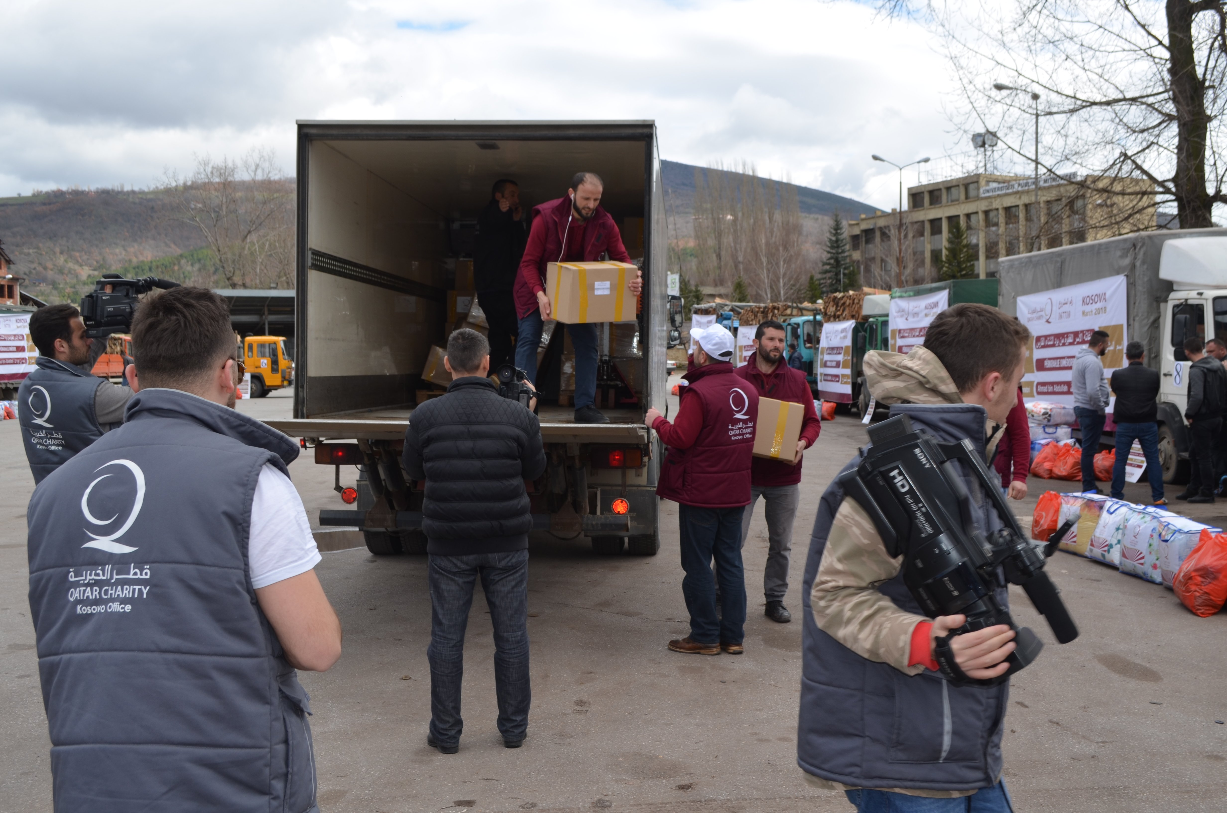 “Qatar Charity–Kosova” ndihmon familjet skamnore dhe fëmijët bonjakë në Mitrovicë