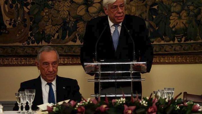 Pavlopulos: Maqedonia të ndryshojë emrin e kushtetutën para marrëveshjes