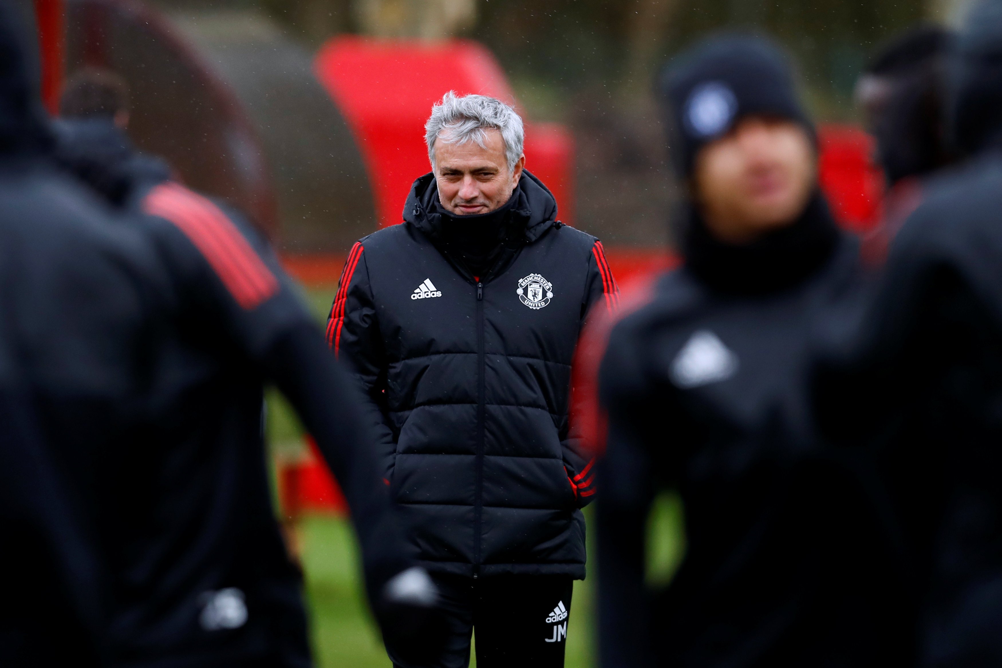 Mourinho synon t’ia rrëmbejë edhe një lojtar Chelseat