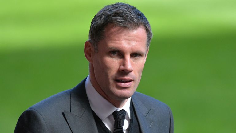 Jamie Carragher suspendohet nga roli i analistit në Sky Sports