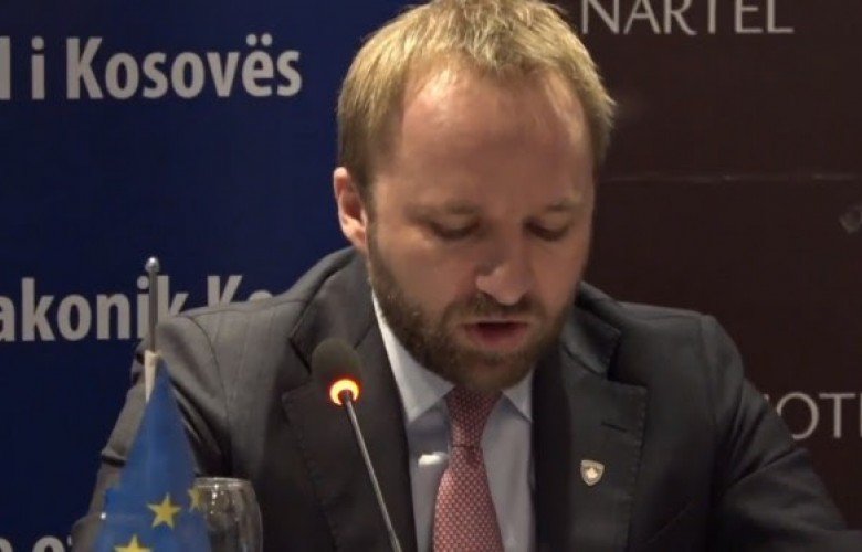 Ministri Tahiri i bindur se Kodi Civil do të ndikojë edhe në sistemin gjyqësor