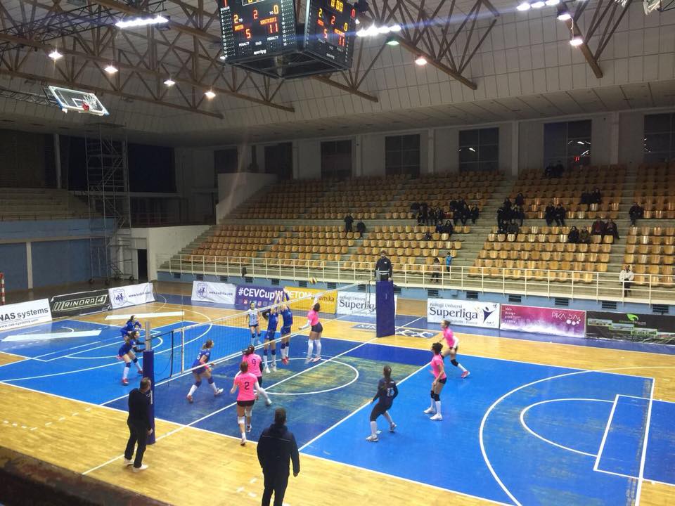 Rezultatet dhe renditja tabelare pas javës së 12 në volejboll te femrat dhe meshkujt