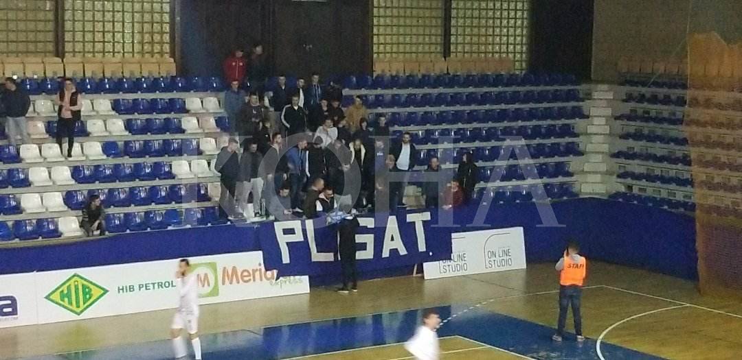 Plisat prezent në derbin e futsallit Prishtina – Feniksi