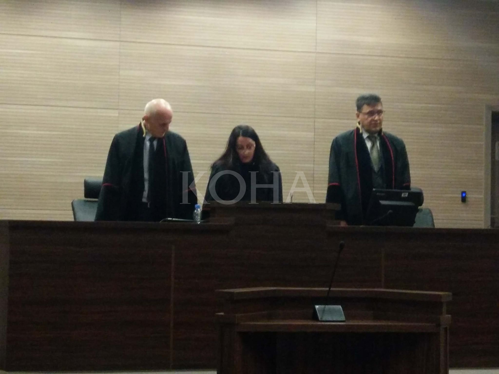 Gjykatësi Sami Gërdovci gjashtë muaj burgim, avokati Meriman Vehapi lirohet 