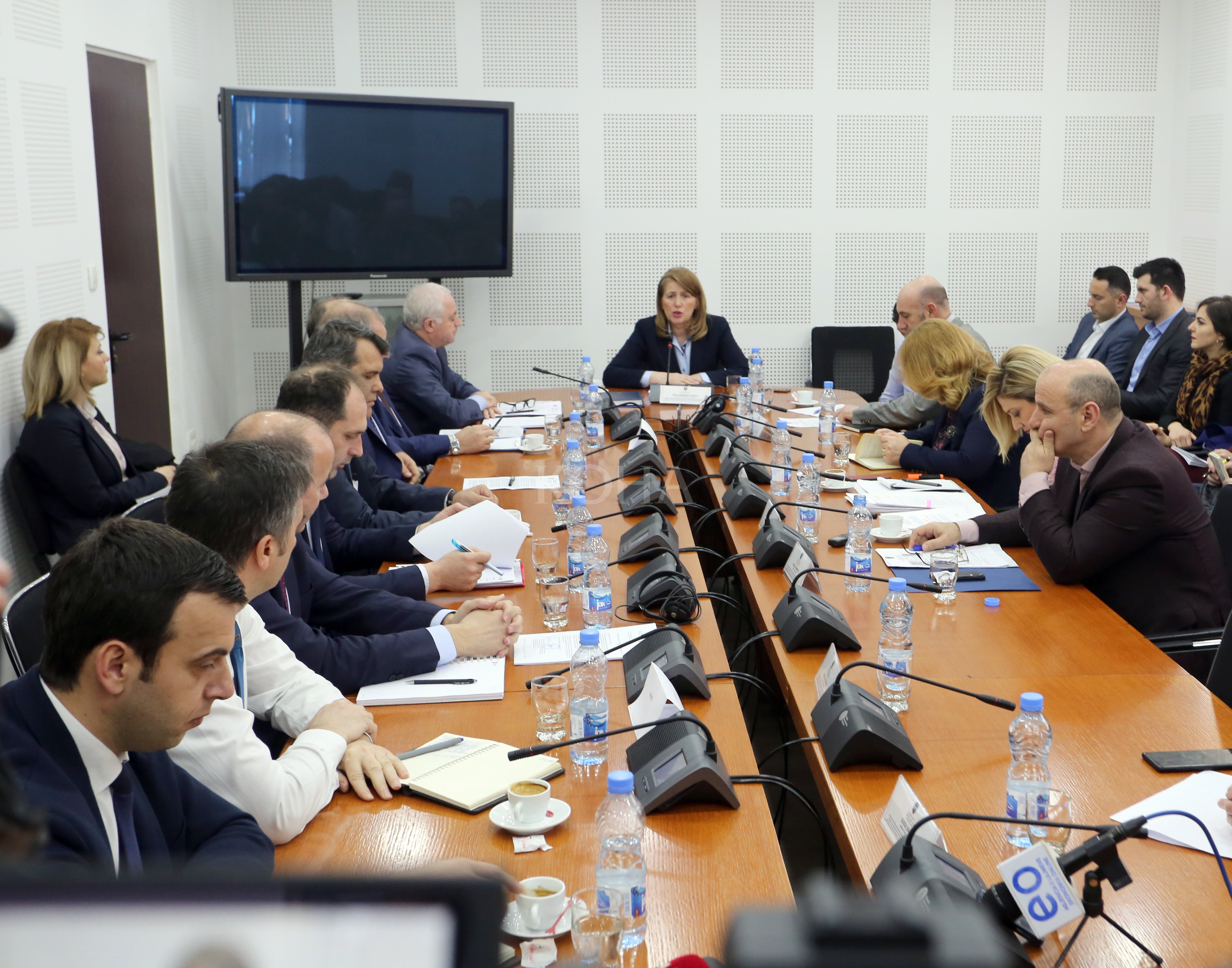 KOSTT-i do edhe 1 milion euro nga Qeveria për shpenzimet e energjisë në veri