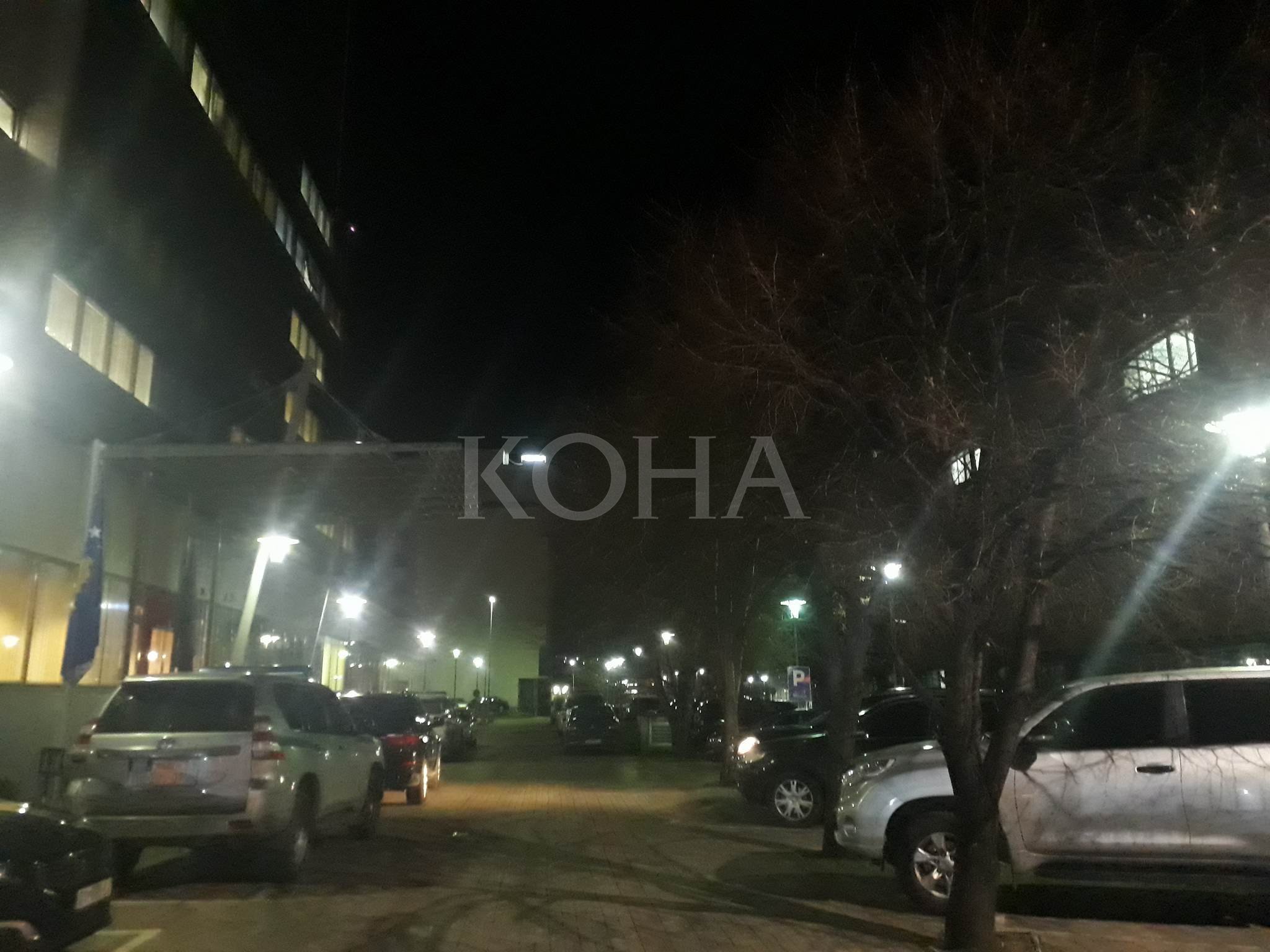 Lëvizje të shtuara në ndërtesën e Qeverisë pas arrestimit të 6 gylenistëve
