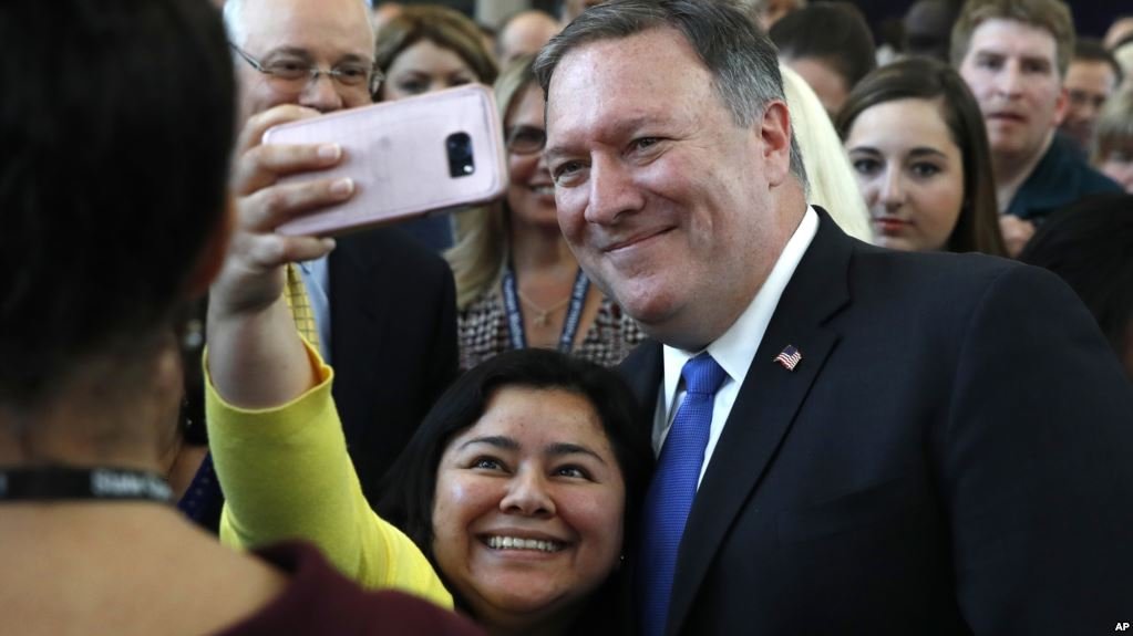 Pompeo premton t'i japë nxitje diplomacisë së SHBA