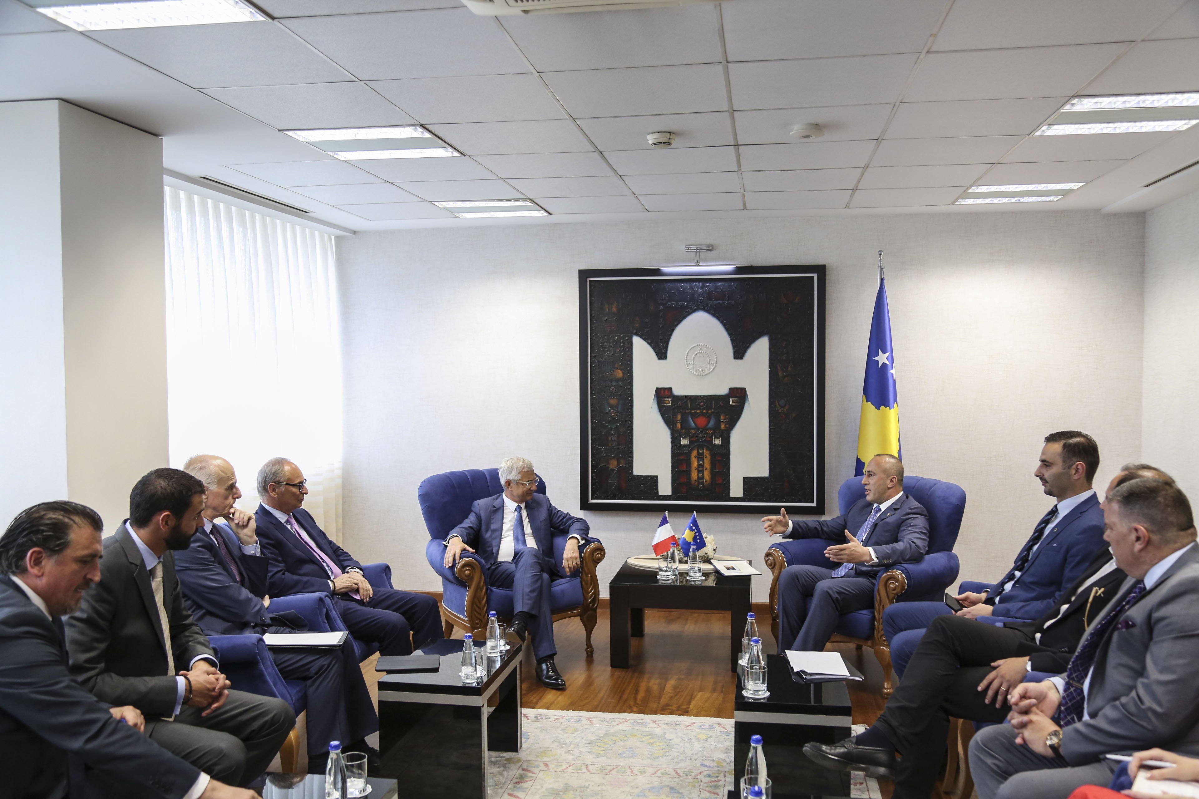 Kompania franceze e interesuar për investime në Telekomin e Kosovës