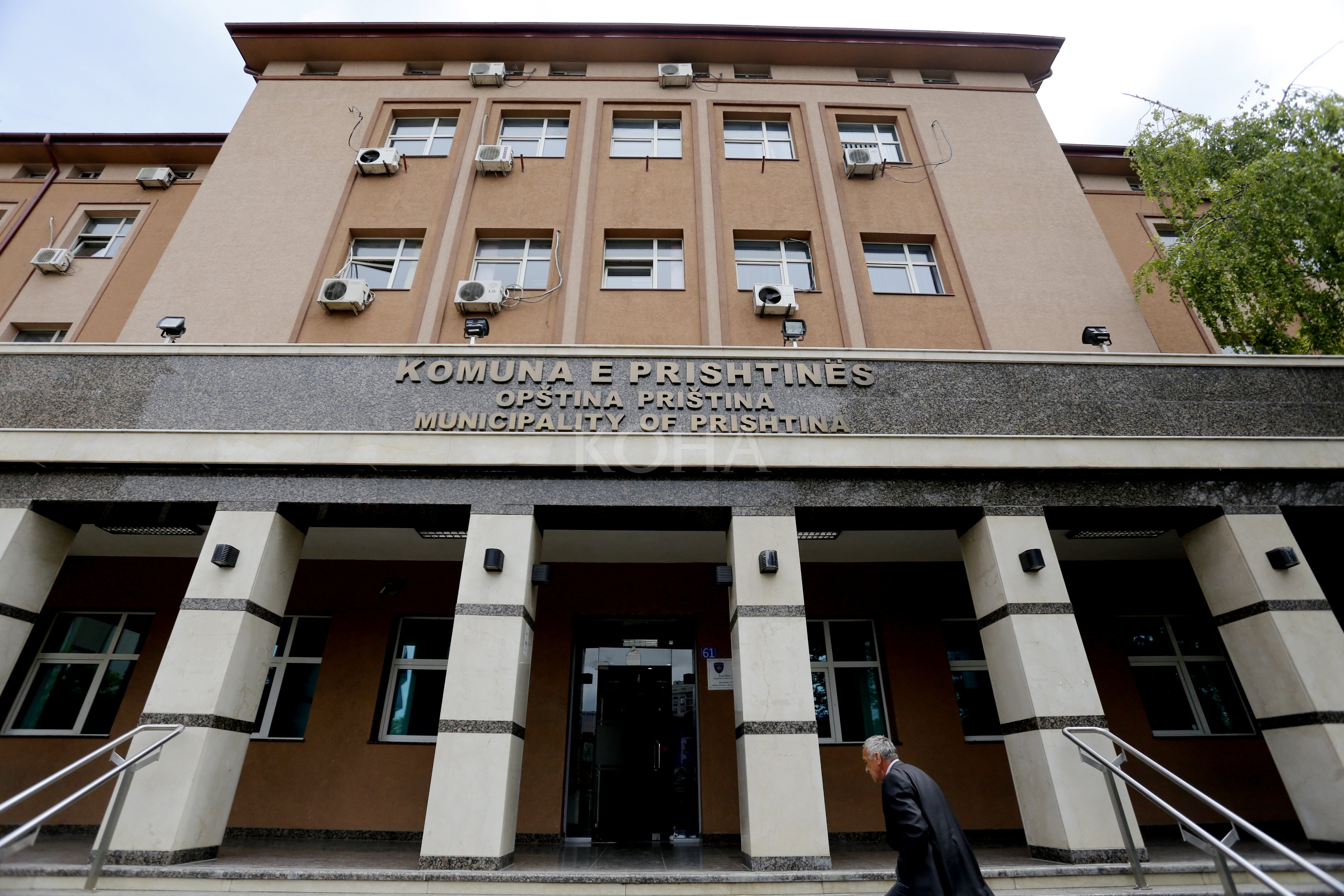 Prishtina bart 2 milionë euro investime kapitale te mallrat e shërbimet