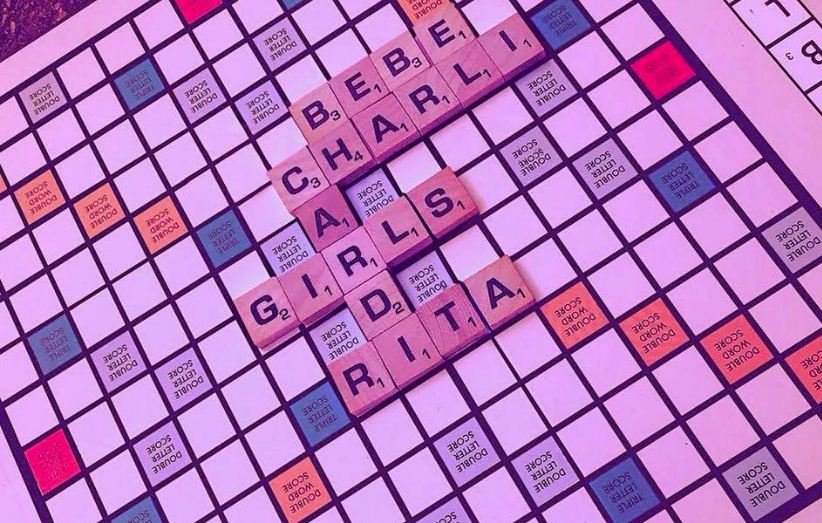 Rita Ora zbulon datën e publikimit të bashkëpunimit me Bebe Rexhën, Cardi B dhe Charli