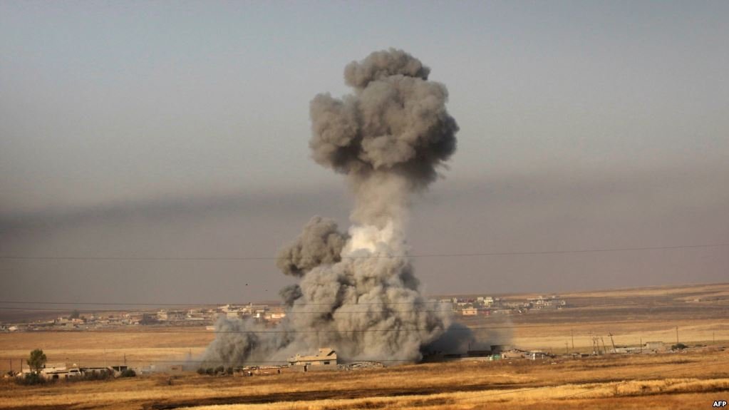 Iraku kryen sulme ajrore ndaj ISIS-it në Siri