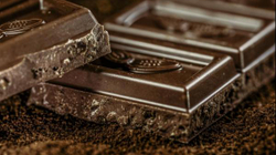 Arrestohet një i mitur për vjedhje të 15 çokollatave në një market
