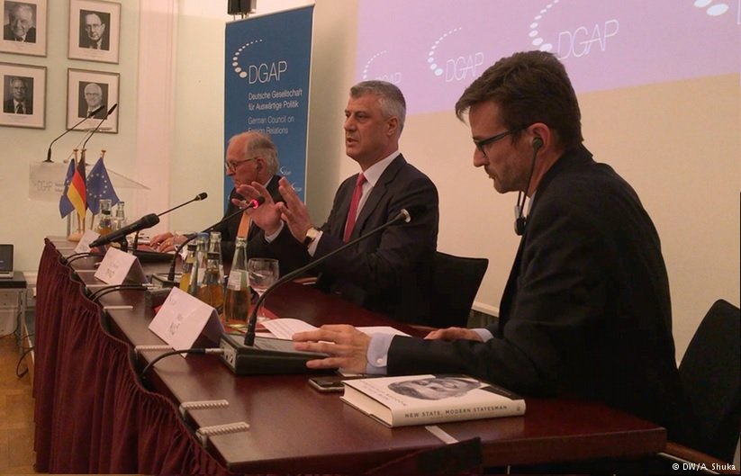 Thaçi: Po të pyetesha unë, Merkelin do ta angazhoja në bisedimet Kosovë-Serbi