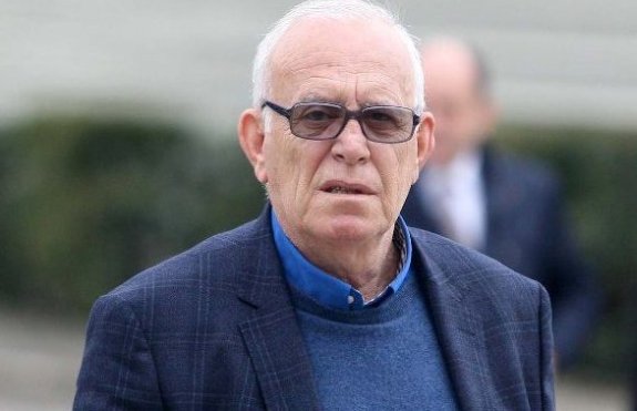 Dorëzimi i mandatit nga Saimir Tahiri, rikthen Spartak Brahon deputet
