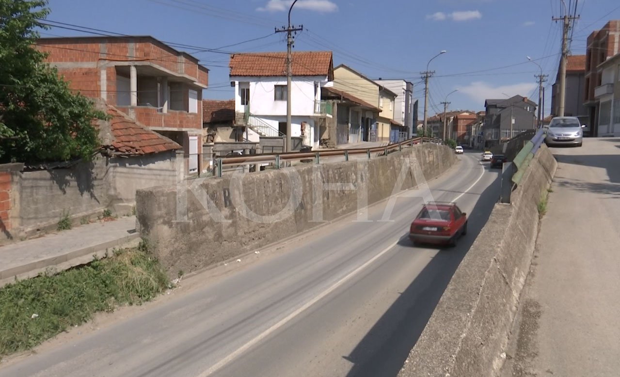 Banorët në rrugën “Nënë Tereza” në Gjilan po i frikësohen përsëritjes së aksidenteve