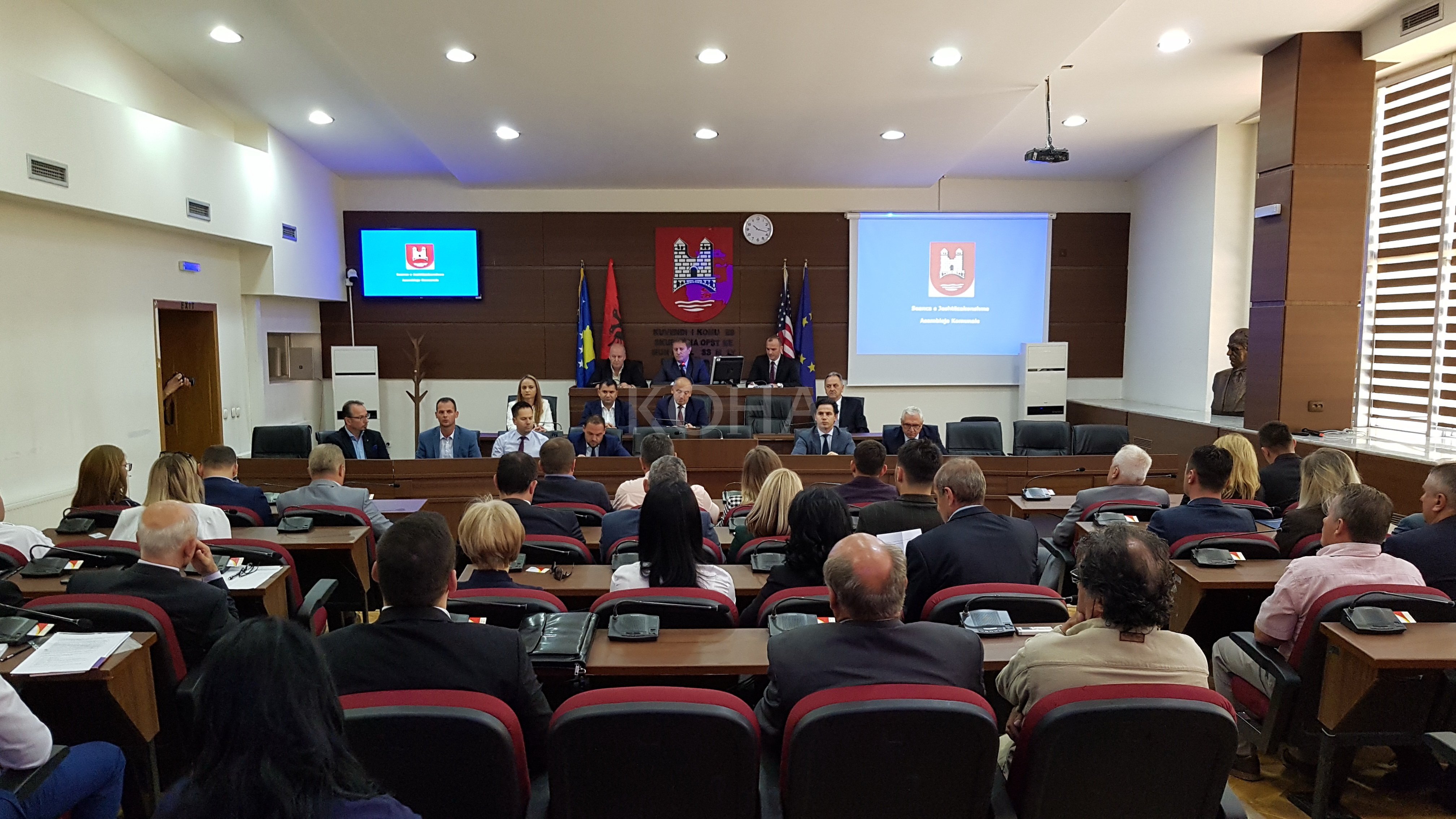 Kuvendi kërkon veprimin e drejtorive të komunës së Pejës për pronat e uzurpuara