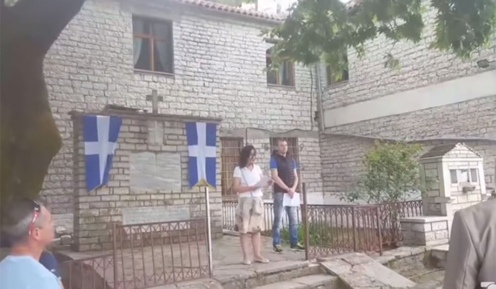 Ekstremistët grekë mblidhen në Shqipëri, rikthejnë tezat e Vorio Epirit