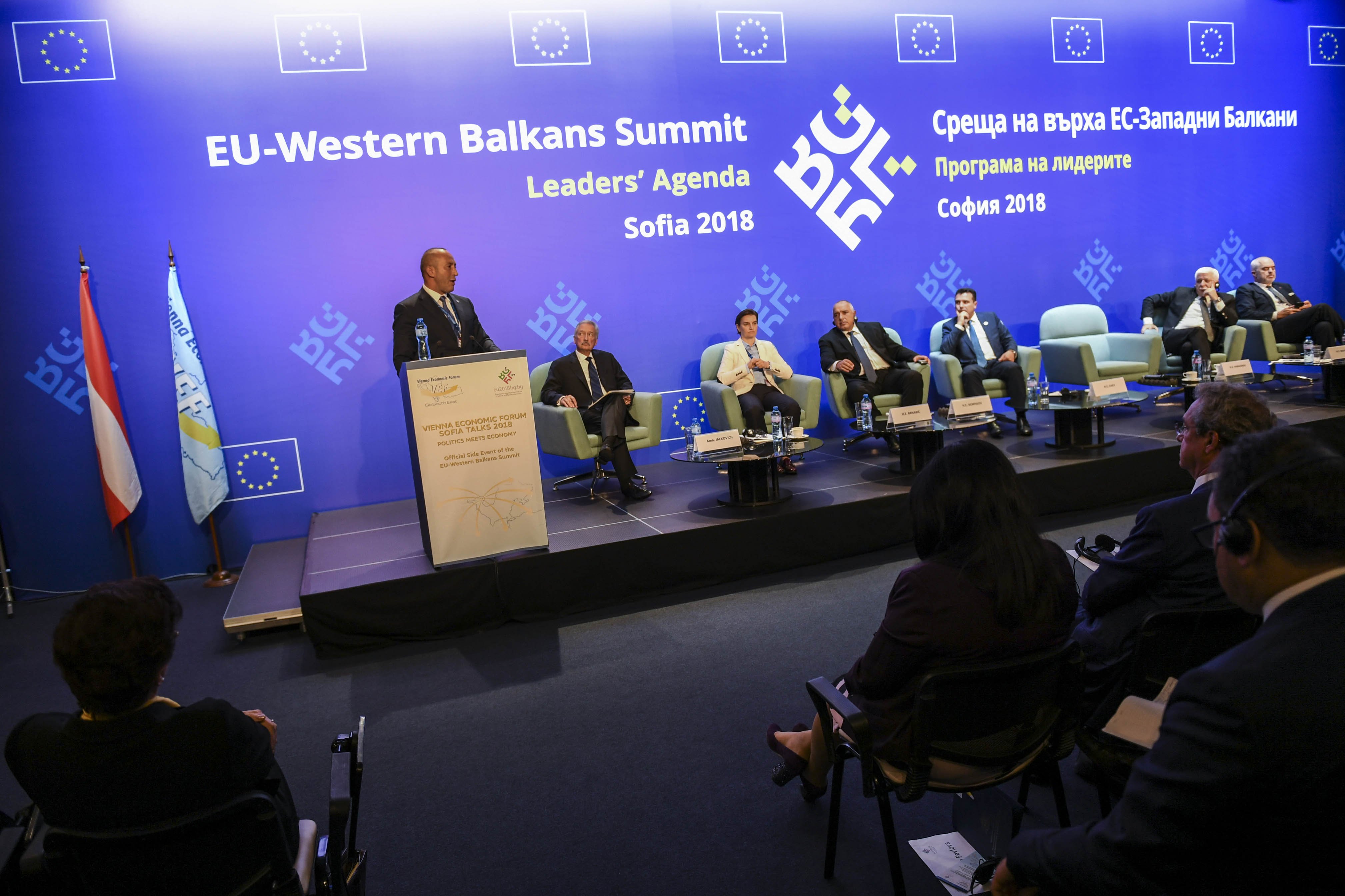 Haradinaj: Vendet e Ballkanit të flasin më shumë me njëri tjetrin, sesa për njëri tjetrin