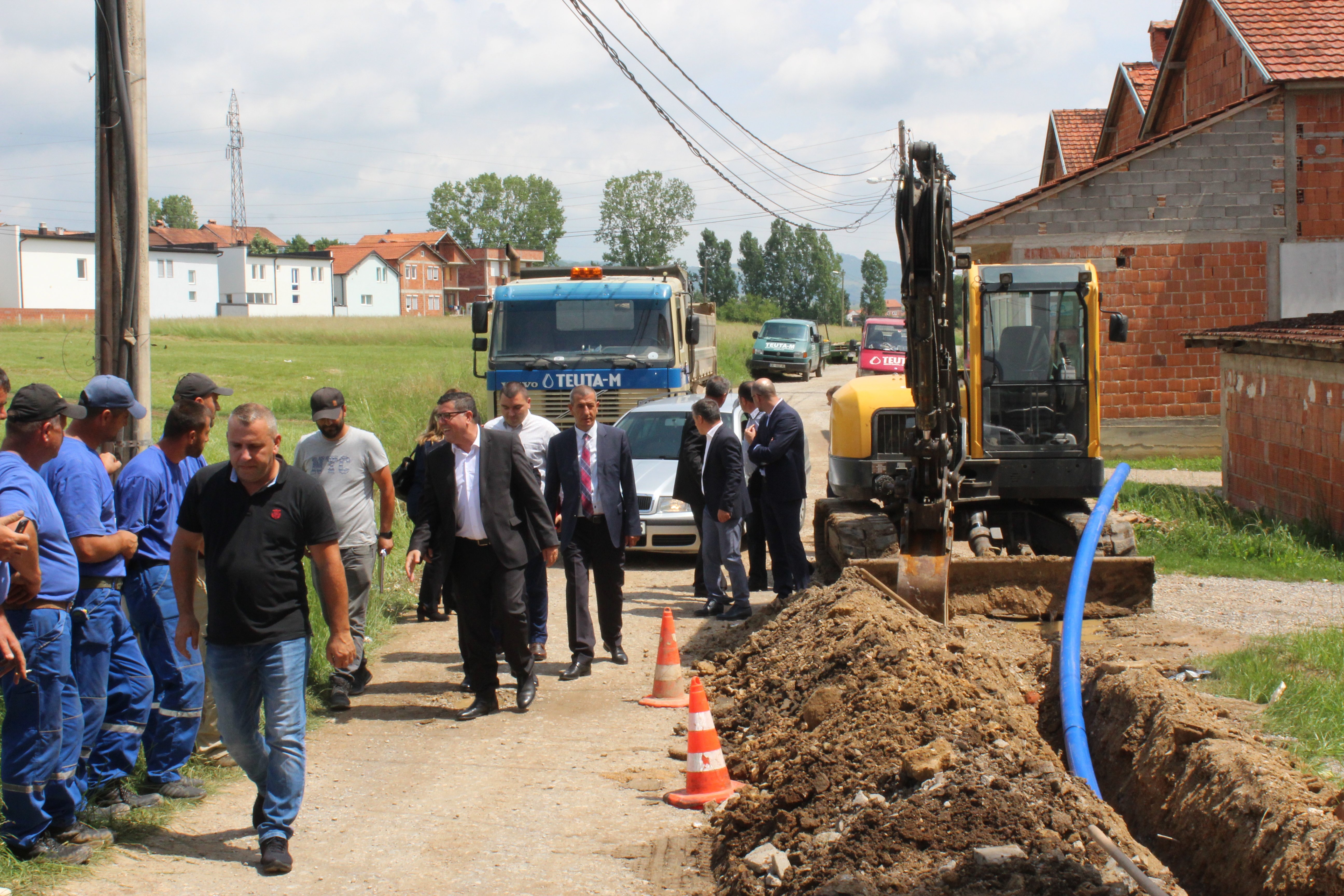 Në Gjilan nisin punët për rrjetin e ri të ujësjellësit