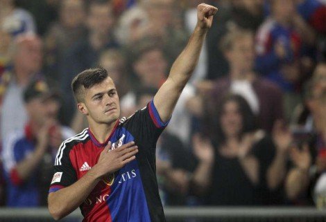Zbulohet dokumenti, Albian Ajeti del blof pasi u ankua se s’mori ftesë nga Shqipëria