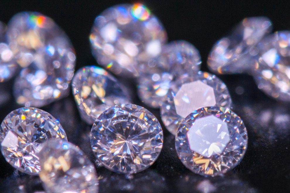 Knstliche Diamanten werden zu einem sehr niedrigen Preis verkauft -  KOHA.net